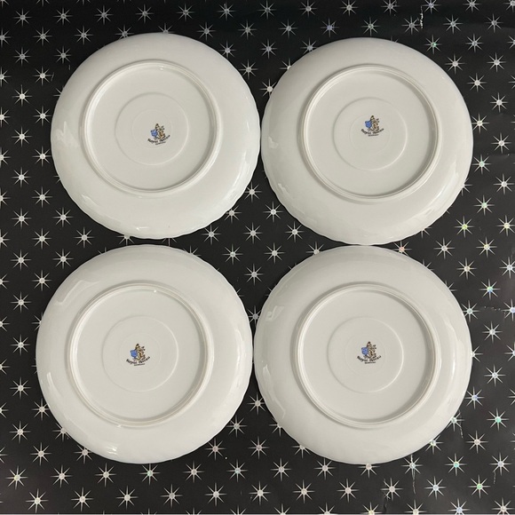 Royal Tettau Annette Set Of 4 Porcelain White With Gold Trim Saucers Only - Picture 2 of 5